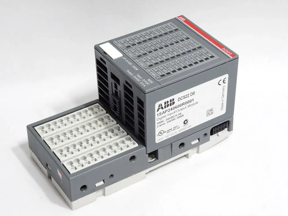 ABB 1SAP240600R0001 DC522 Digital input/output Modul