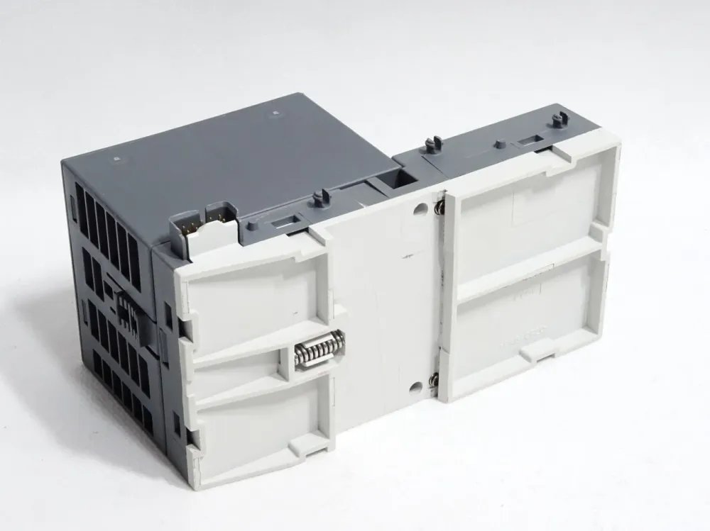 ABB 1SAP240600R0001 DC522 Digital input/output Modul