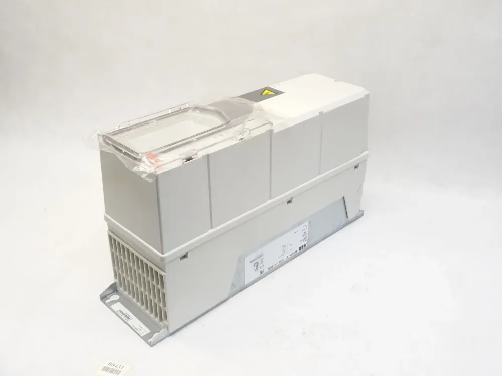 ABB Frequenzumrichter 25/21A 400/480V AC 50/60Hz 0...500Hz ACS580-01-025A-4 + B056 / Neu