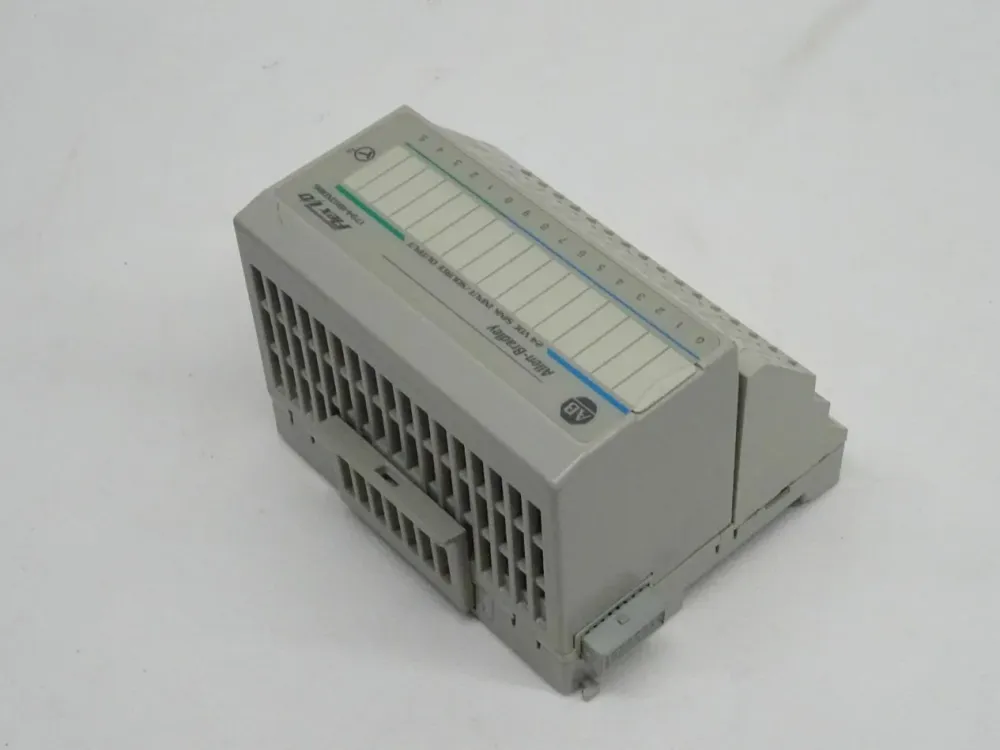 ALLEN BRADLEY Flex I/O / 1794-IB10X086 / 24 VDC Sunk Input / 1794 - 1B10X086