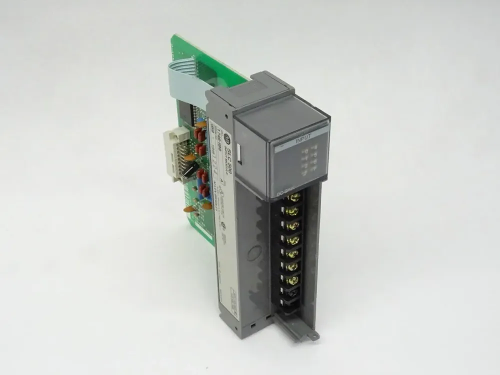 Allen Bradley SLC500 Eingabemodul 1746-IB8 Ser. / 1746IB8