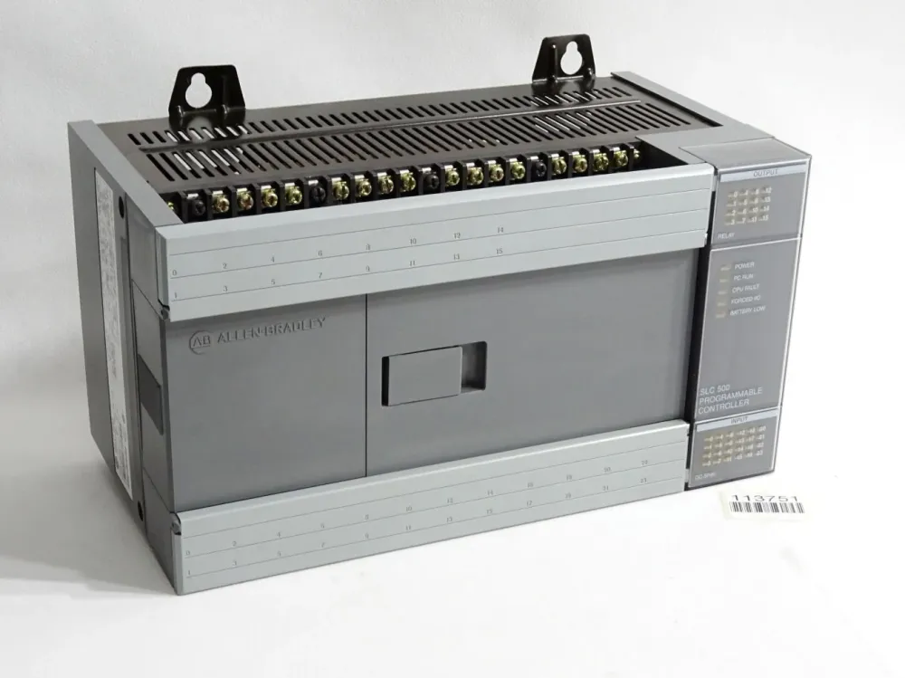 Allen Bradley SLC500 Processor Unit 40 I/O 1747-L40F