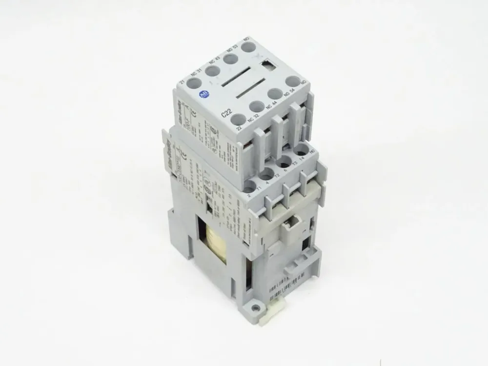 Allen-Bradley 100-C09D*10 / 100-C09D / 100-F