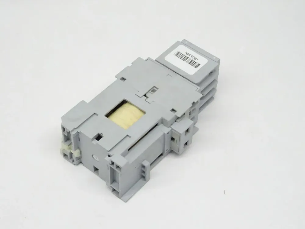 Allen-Bradley 100-C09D*10 / 100-C09D / 100-F