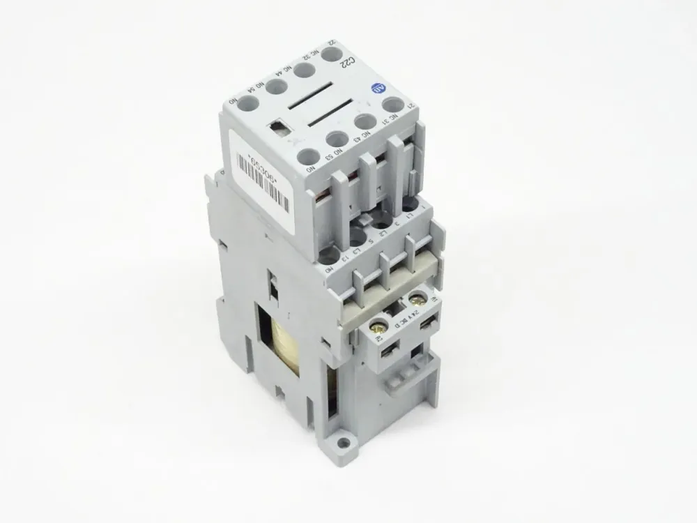 Allen-Bradley 100-C09D*10 / 100-C09D / 100-F