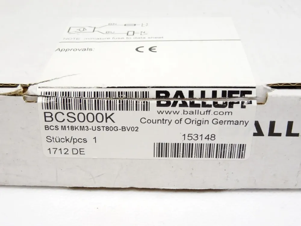 Balluff Kapazitiver Sensor BCS000K BCS M18KM3-UST80G-BV02 / Neu OVP