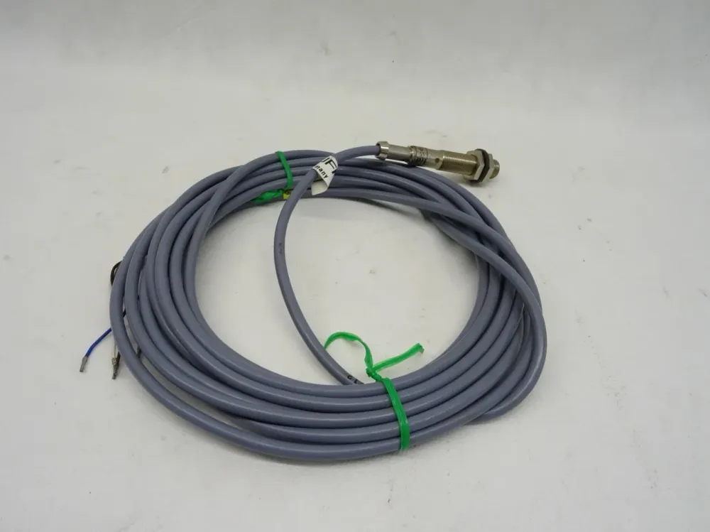 BALUFF BES516113A0Y 8712 / BES 516 113 A0Y 8712 Sensor