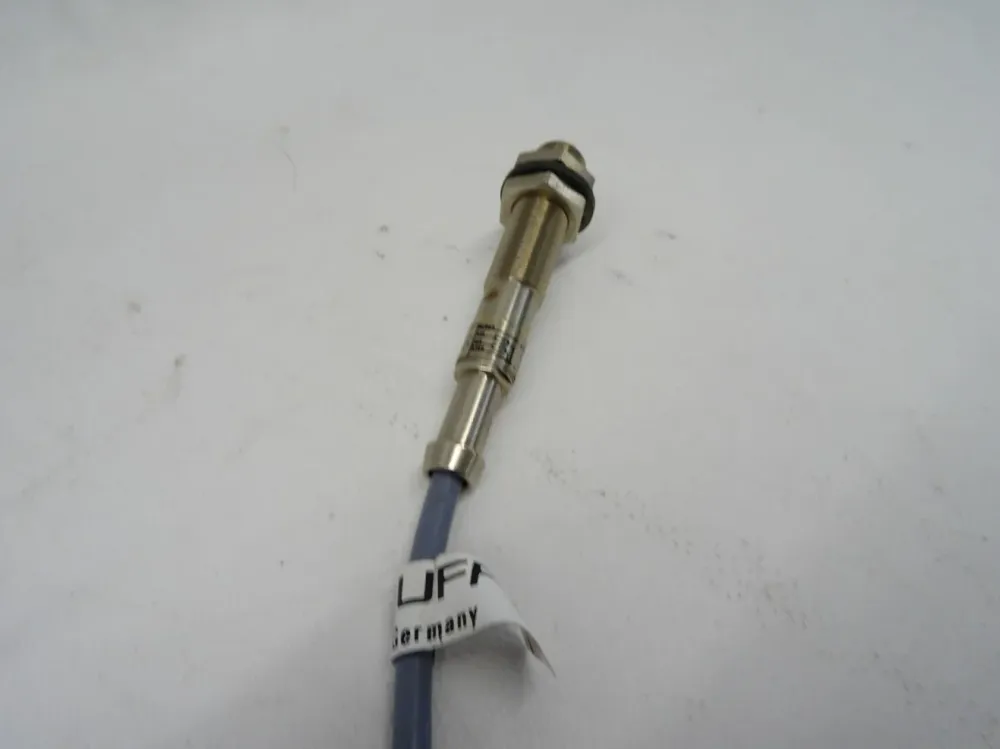 BALUFF BES516113A0Y 8712 / BES 516 113 A0Y 8712 Sensor