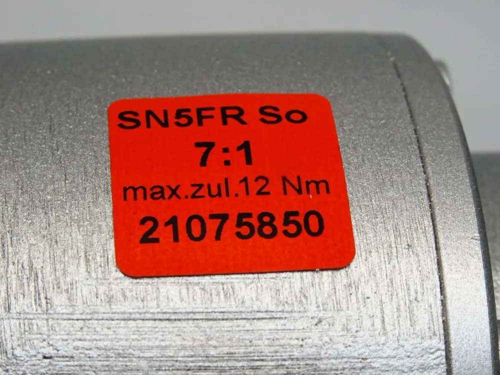 Bonora Getriebemotor HE63C/2 RGM 05-M-290 0.18kW 2730-3280rpm 7:1 / Neu