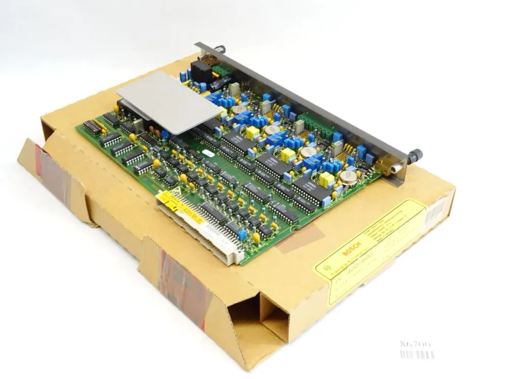 Bosch Analog Output 1070047966-306 / Neu OVP