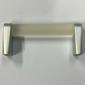 CONNEX - MANIGLIA VETRO BIANCO CON ANGOLARI NIKELATI 64MM