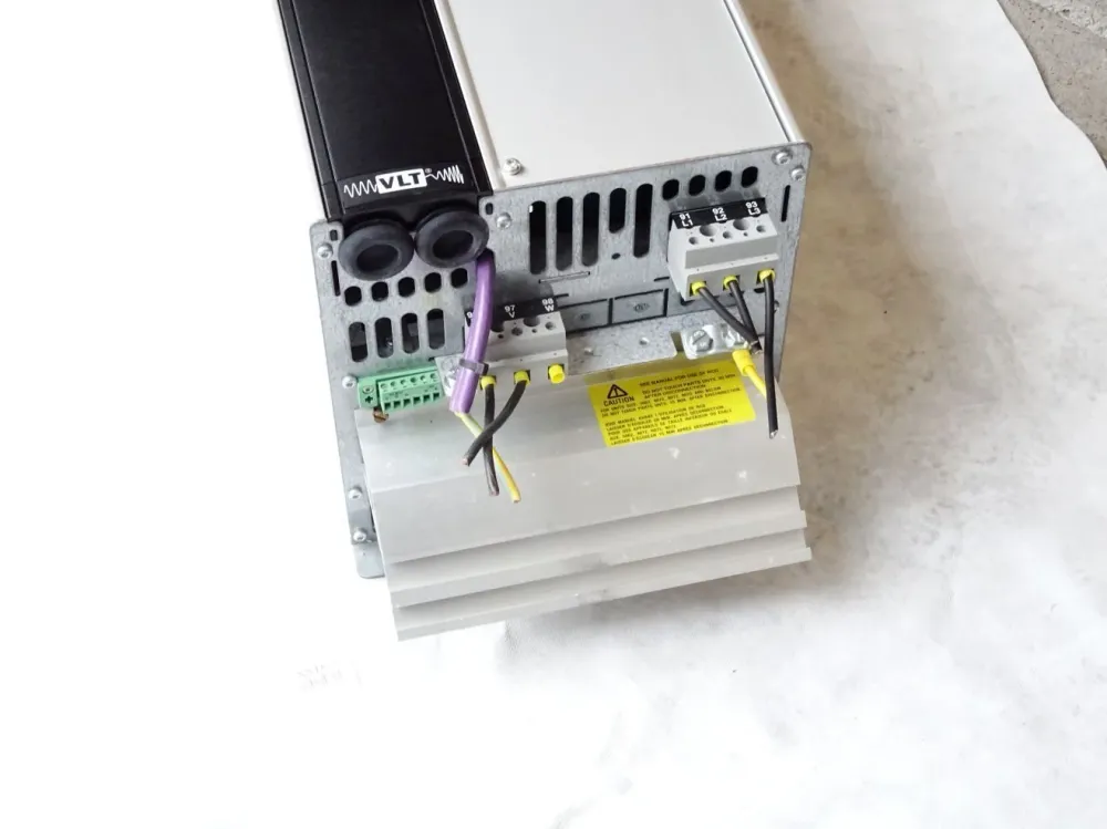 Danfoss Frequenzumrichter VLT8000 Aqua VLT8016 / 178B5989