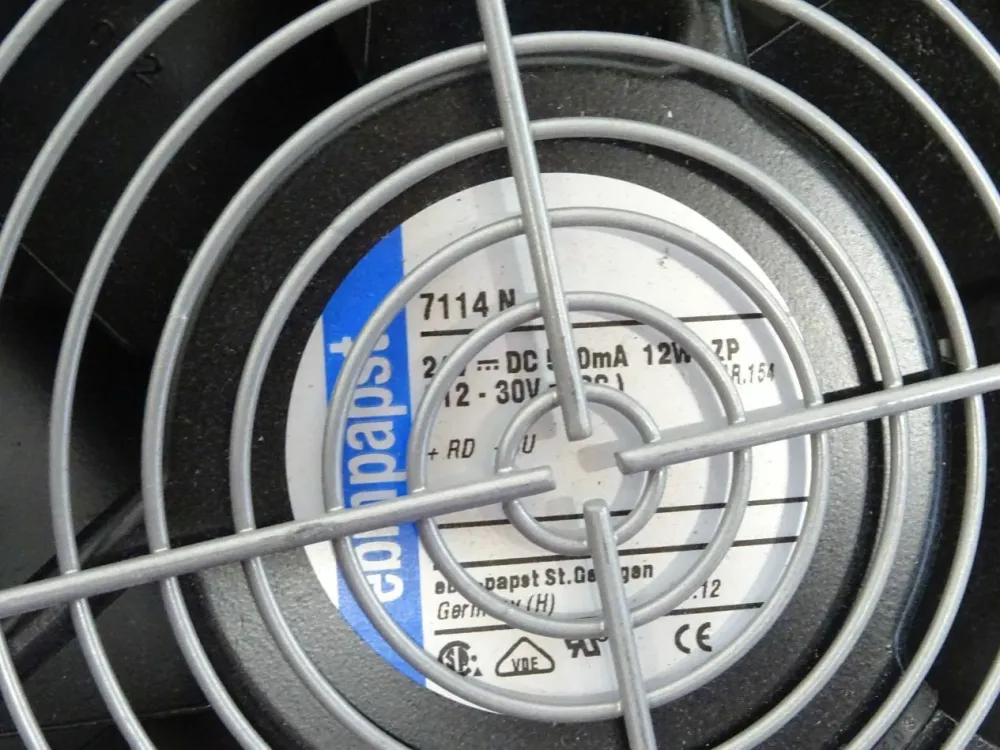Eldon EF300-24R5 Filterlüfter / Luftstrom 223m3/h / IP54 / Type 12 / 24V DC 12,0W