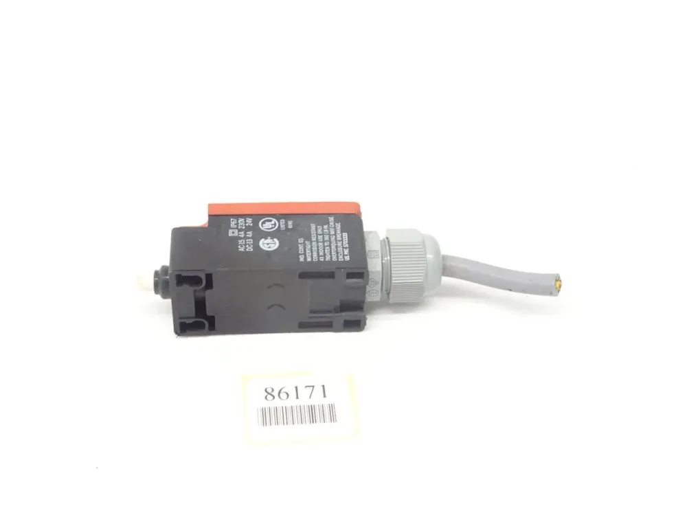 Euchner Safety Switch NP1-618AS