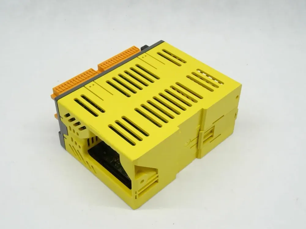 Fanuc A03B-0823-C011 Terminal I/0 Basic Modul A03B-0823-CO11 - NEU