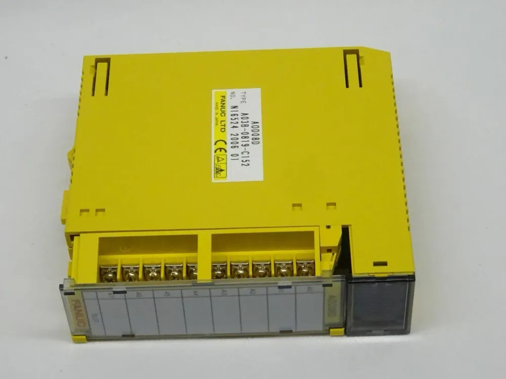 Fanuc A0D08D digitale Ausgabeeinheit A03B-0819-C152 // N16524 2006 01 NEU