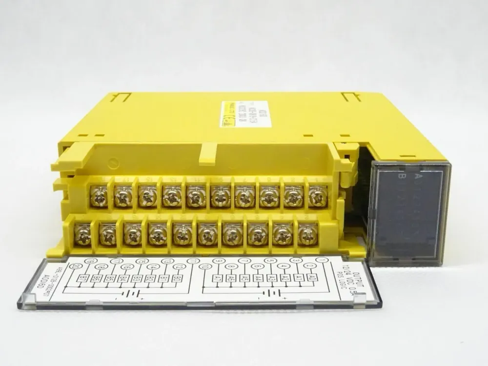 Fanuc AOD16D digitale Ausgabeinheit A03B-0819-C154 // N30292 2003 08 NEU