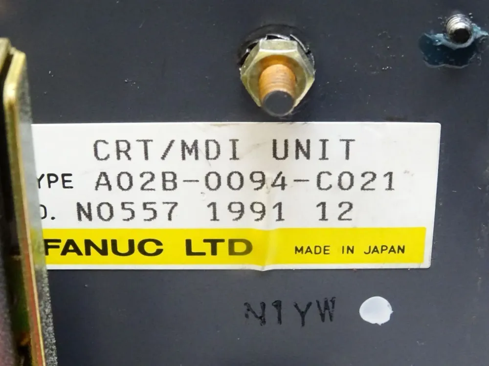 Fanuc CRT/MDI Unit A02B-0094-C021 / N0557 1991 12 + Totoku A61L-0001-0092 / MDT947B-1B