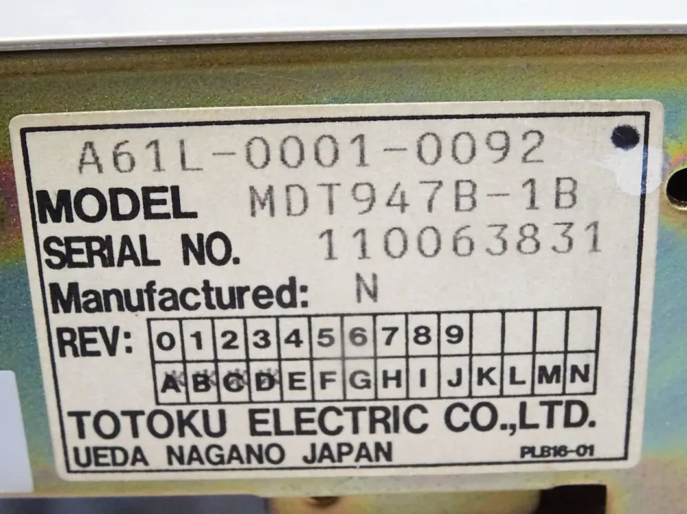 Fanuc CRT/MDI Unit A02B-0094-C021 / N0557 1991 12 + Totoku A61L-0001-0092 / MDT947B-1B