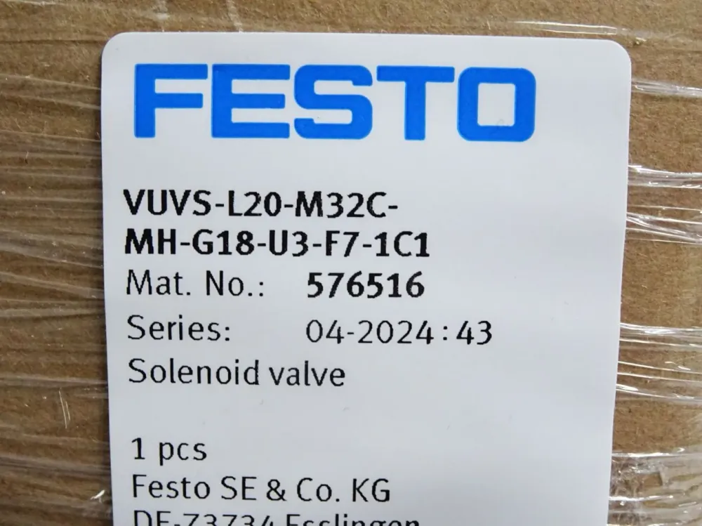 Festo 576516 VUVS-L20-M32C-MH-G18-U3-F7-1C1 Magnetventil / Neu OVP