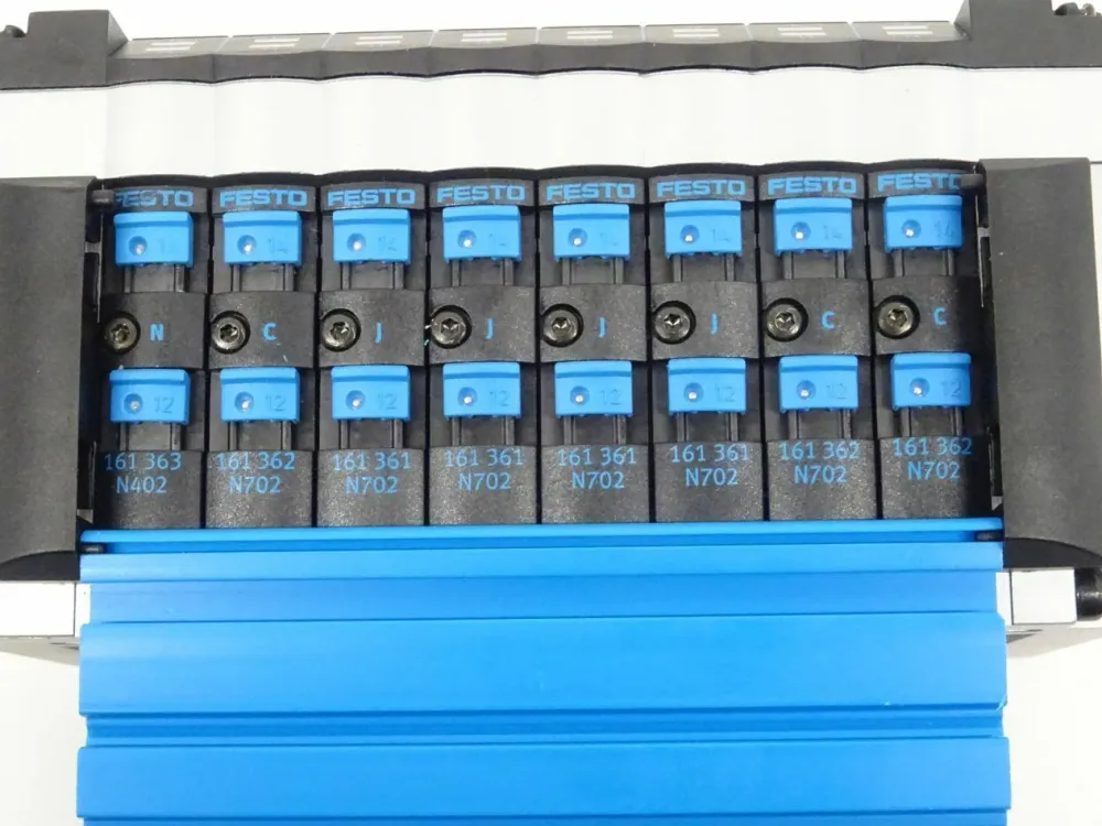 Festo CPV-14-VI Ventilinsel 18210 + 18265 161363 161362 161361 neuwertig
