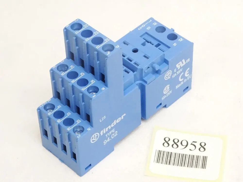 Finder 94.02 / 9402SMA / Neu
