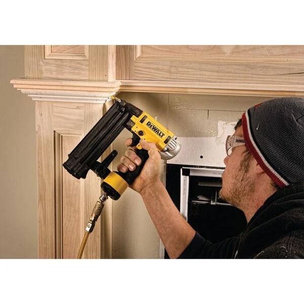 GROPPINATRICE 18 GAUGE PRECISION POINT DeWalt DPN1850PP-XJ