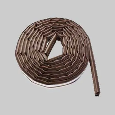 Guarnizione Per Porte E Finestre Termoplastica Mm 9X6 Mt - Col. Marrone - Geko