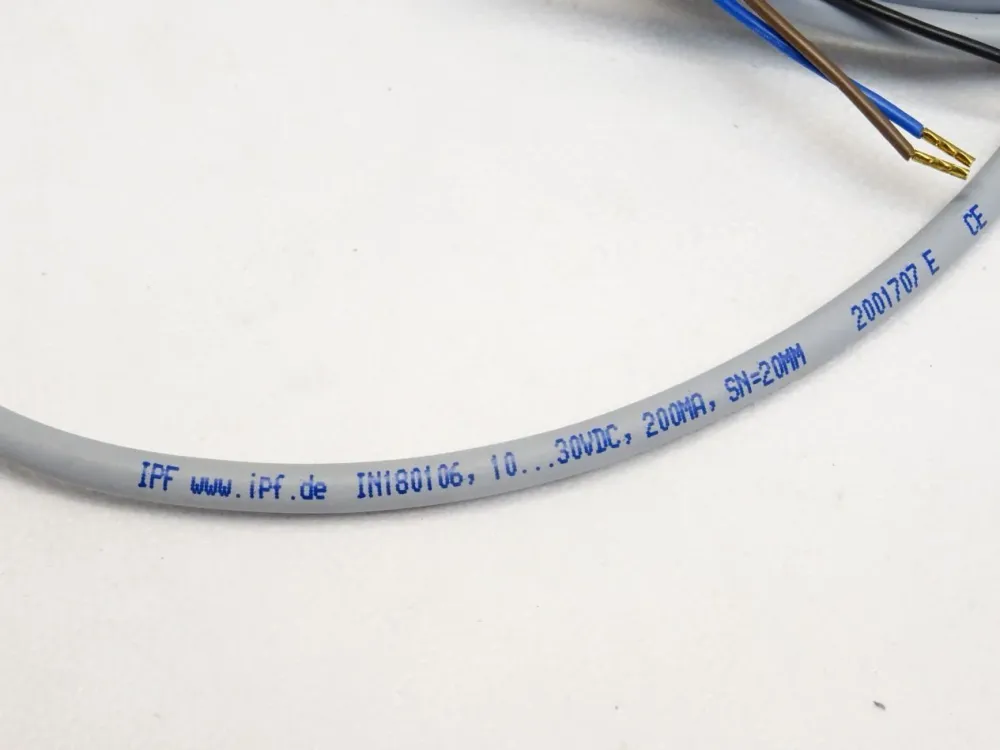 Ipf electronic Sensor Induktiv IN180106 / Neu