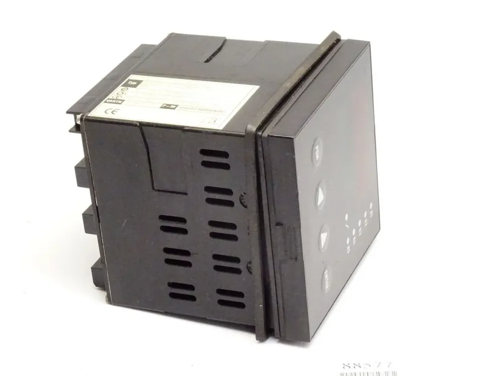 Jumo Temperaturregler 703030/50-044-000-00-001-01 / 000