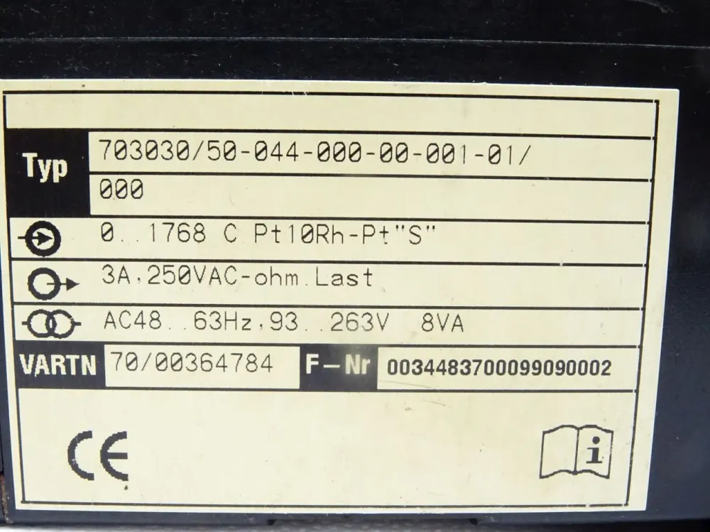 Jumo Temperaturregler 703030/50-044-000-00-001-01 / 000