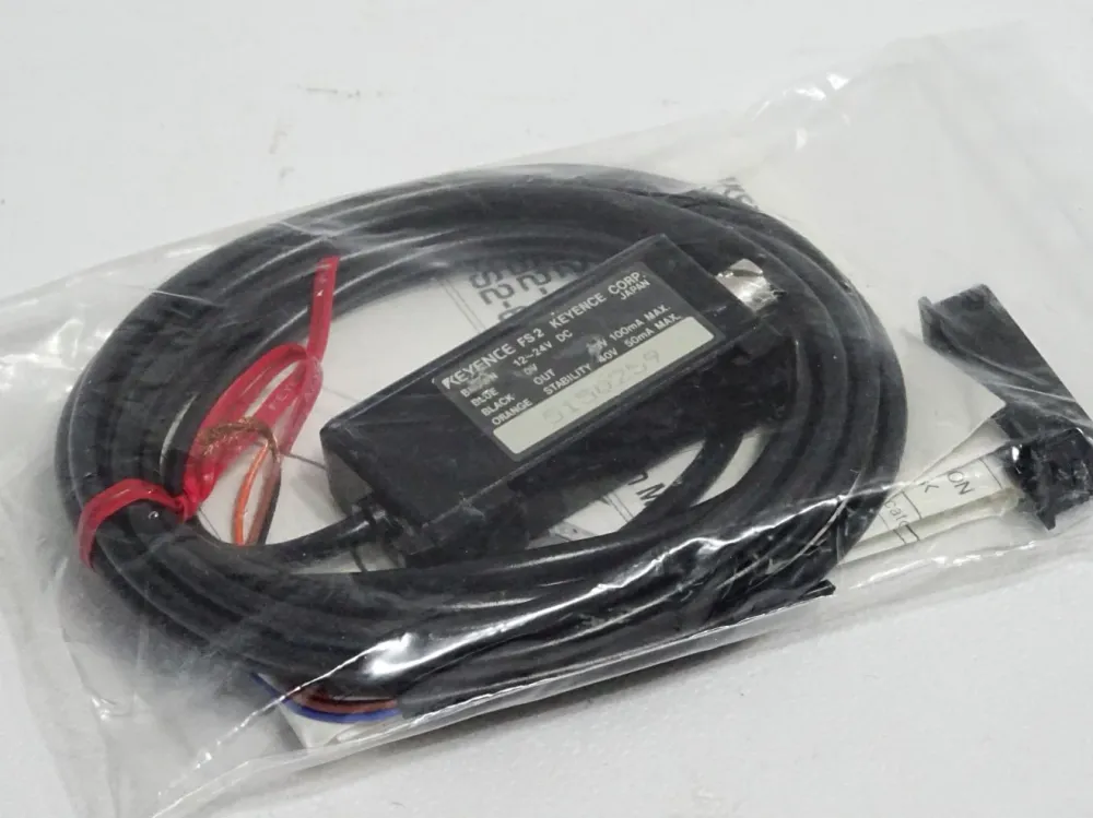 Keyence Glasfaser-Reflexlichtschranke FS2-60P / Neu