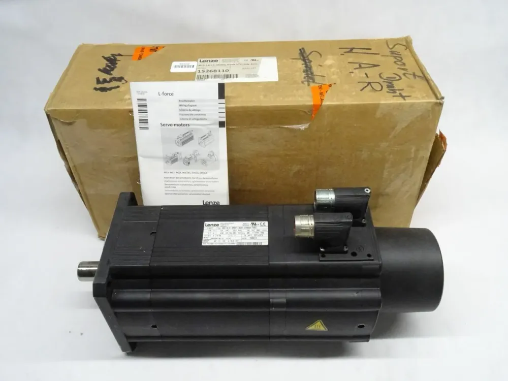 LENZE MCS14L15-SRMP1-B24N-ST5S00N-R0SU - Servomotor NEU-OVP