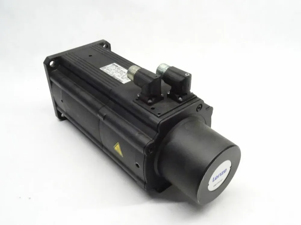 LENZE MCS14L15-SRMP1-B24N-ST5S00N-R0SU - Servomotor NEU-OVP