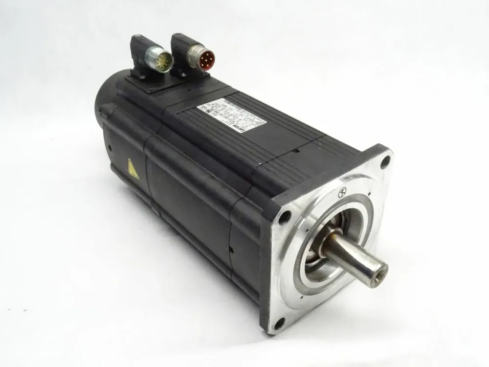 LENZE MCS14L15-SRMP1-B24N-ST5S00N-R0SU - Servomotor NEU-OVP