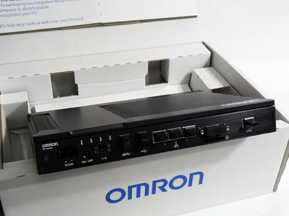 Omron NYB35-30376 / Industrial PC / Neu OVP
