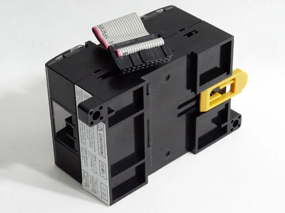 Omron Ouptut Unit CP1W-8ET1