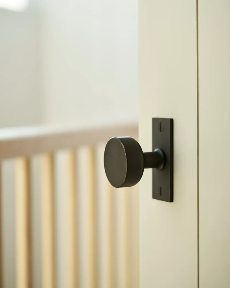 Onslow Pomello con Placca Corta Molla - Bronzo