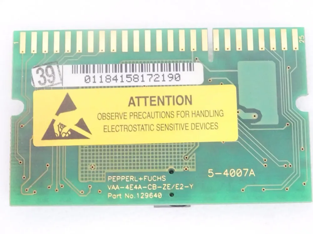 Pepperl+Fuchs VAA-4E4A-CB-ZE/E2-Y / 129640