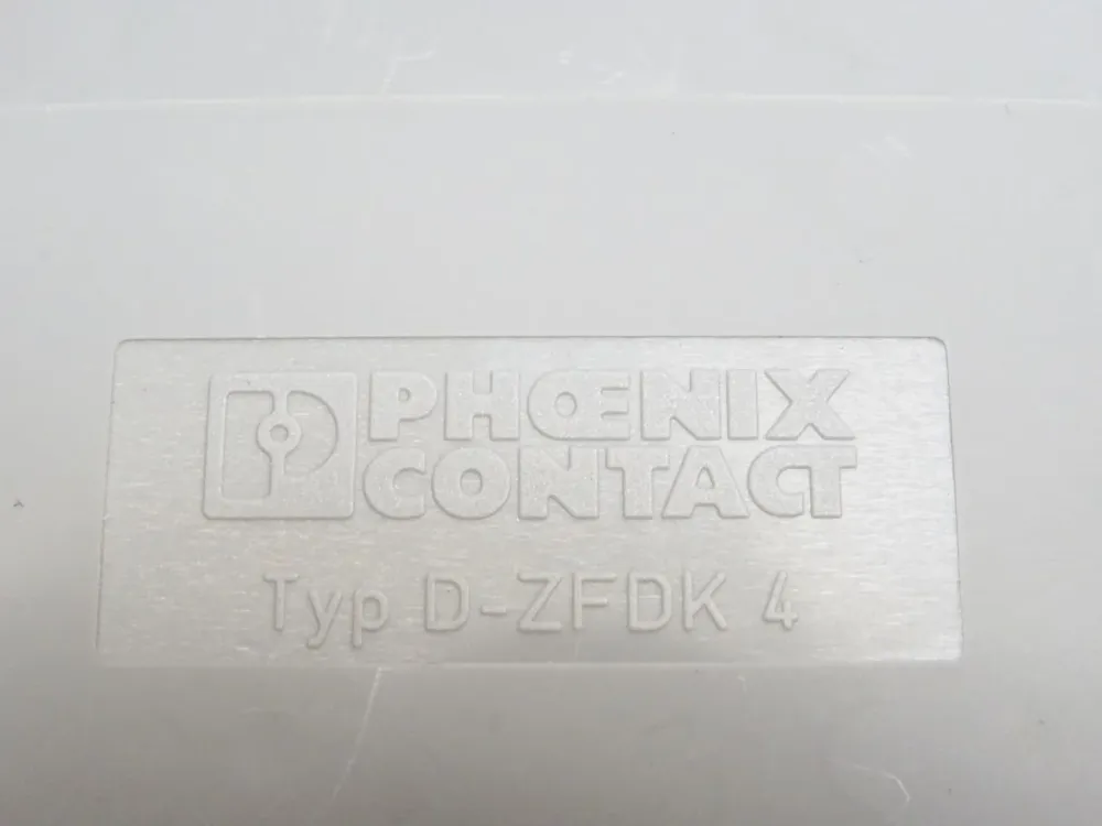 Phoenix Contact D-ZFDK4 3024229 End Platte / Inhalt : 10 Stück / Neu