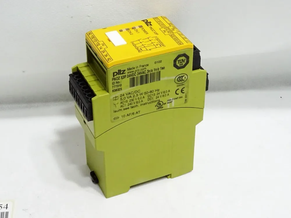 Pilz Sicherheitsschaltgerät 777310 PNOZ X3P 24VDC 24VAC 3n/o 1n/c 1so