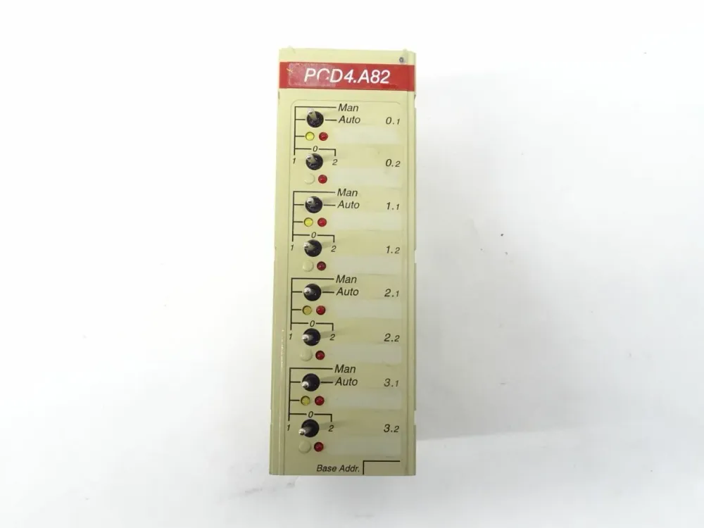 Saia PCD4.A820 Digital Output Switch Auto-Man 4x2 Relay#