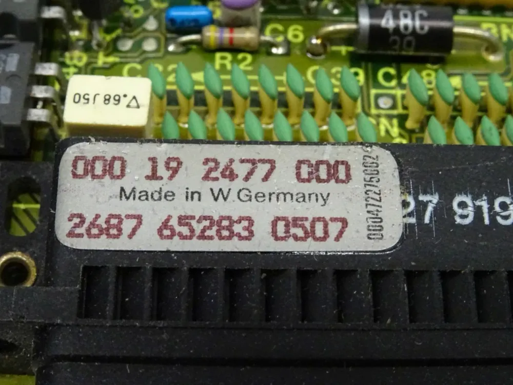 Schneider 000192477000 / 000-19-2477-000 / 000 19 2477 000