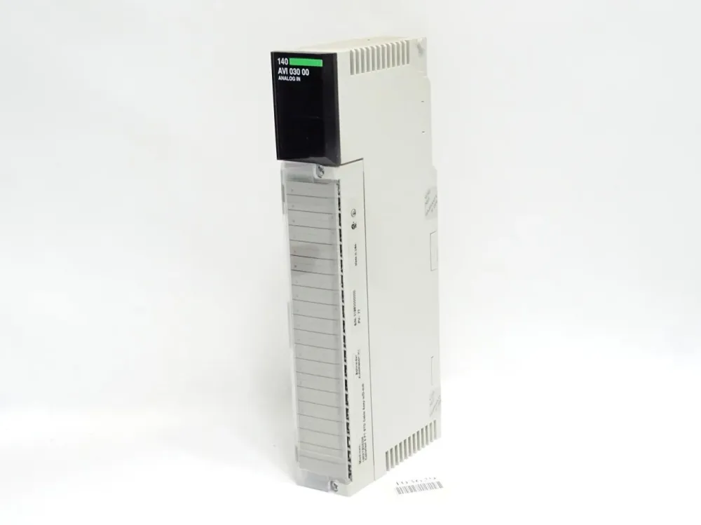 Schneider Electric TSX Quantum Analoges Eingangsmodul 140AVI03000 140 AVI 030 00