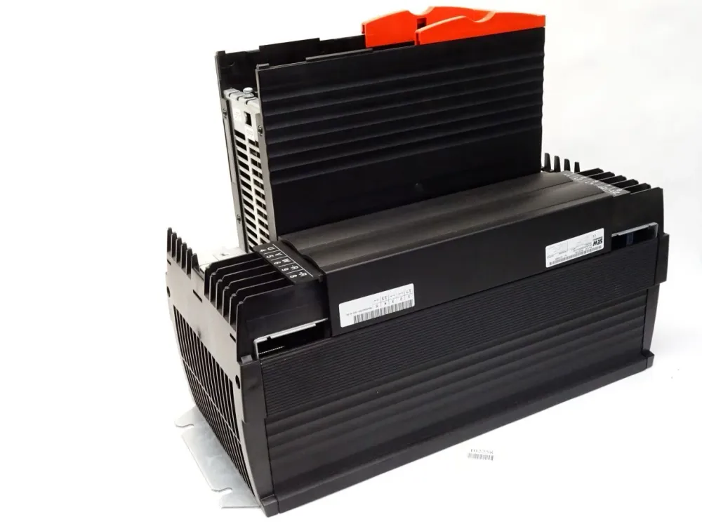 SEW MDx60A0300-503-4-00 08227152 MDS60A0300-503-4-00 08265100 DFI Interbus-S 227 + MDS Encoder /Out/Resolver