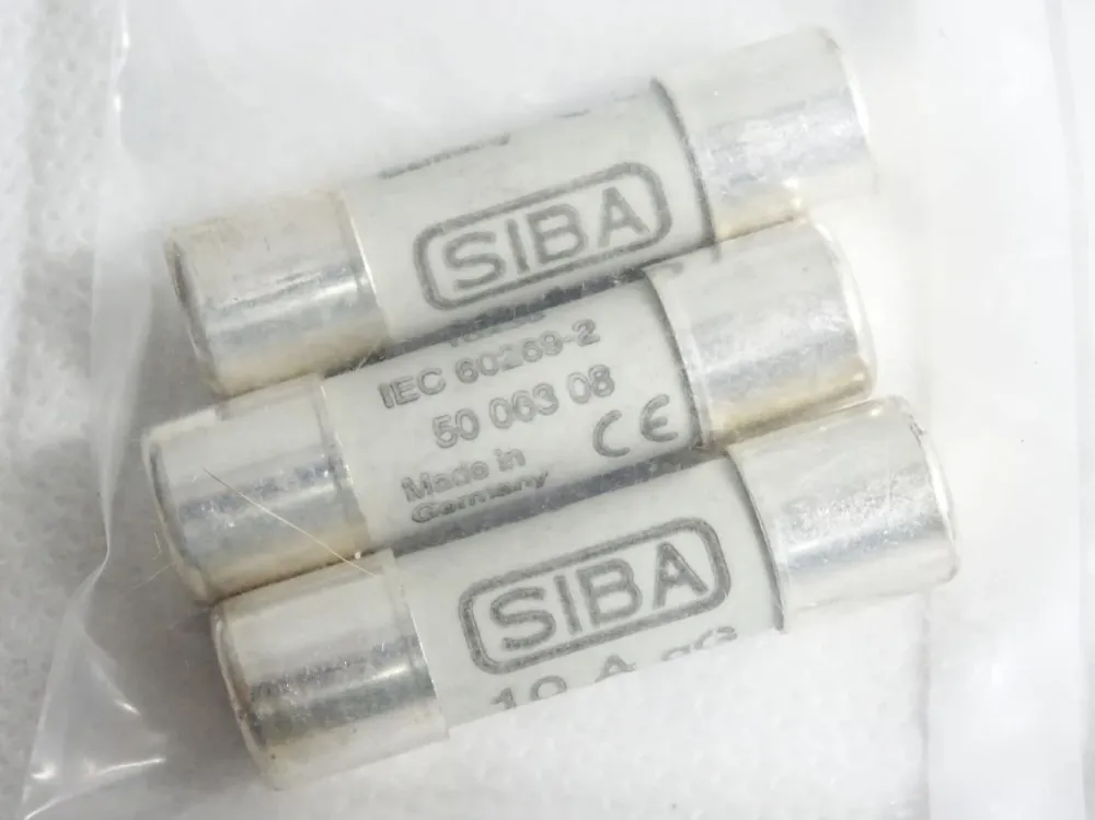 Siba Sicherungen 5006308.10 500VAC 100kA 10A gG 10x38 / inhalt:3 Stück / Neu