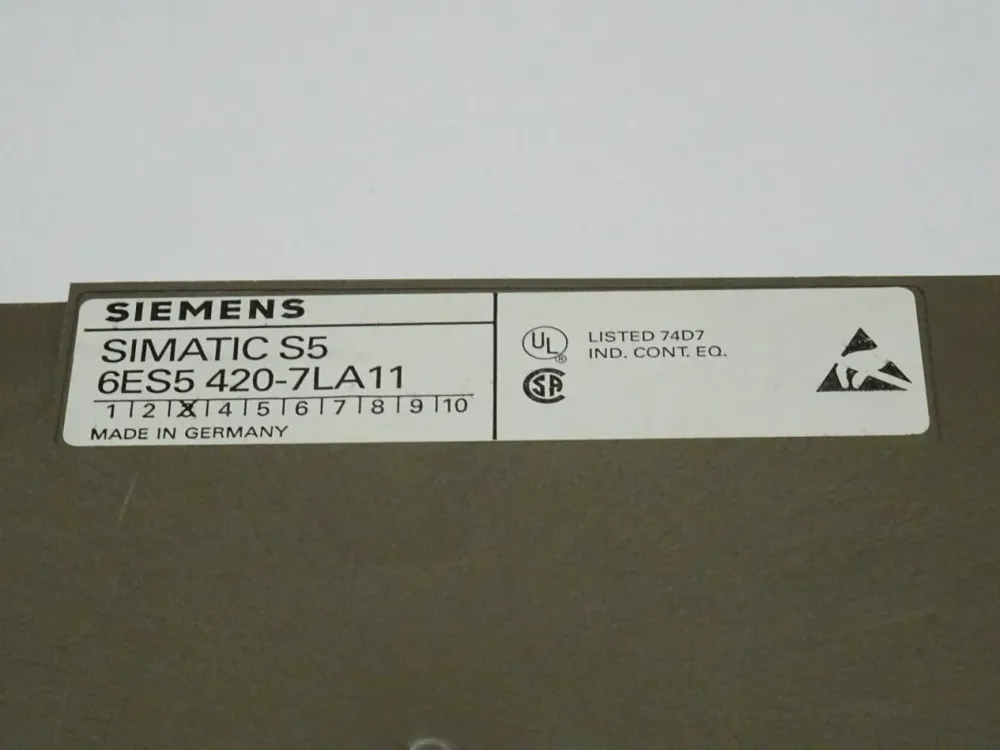 Siemens 6ES5420-7LA11 Simatic S5 6ES5 420-7LA11 E:03