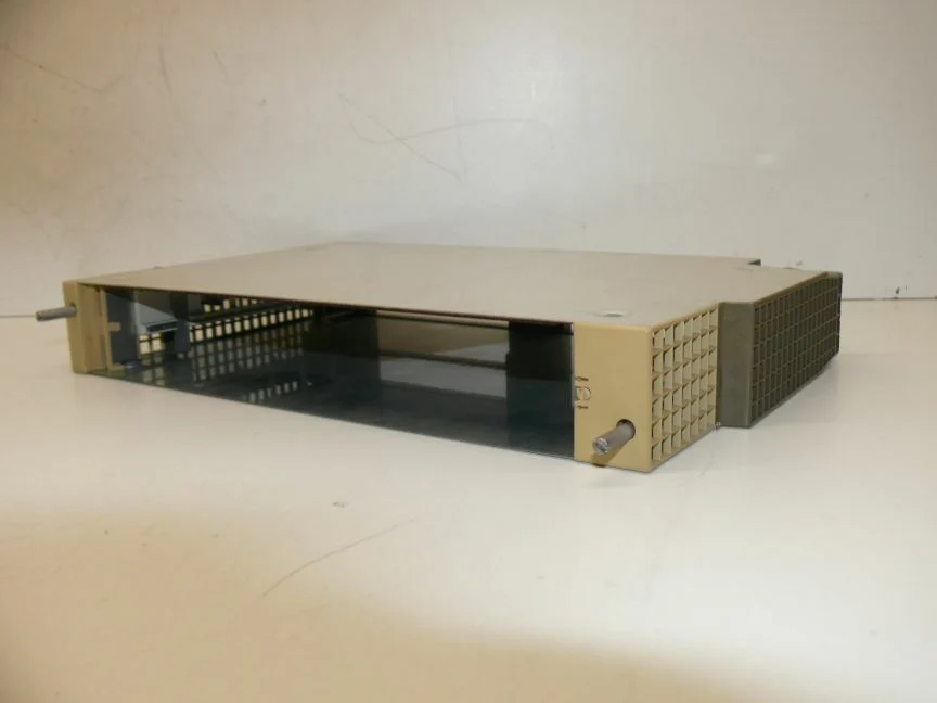 Siemens 6ES5491-0LB11 Adaption Casing 6ES5 491-0LB11