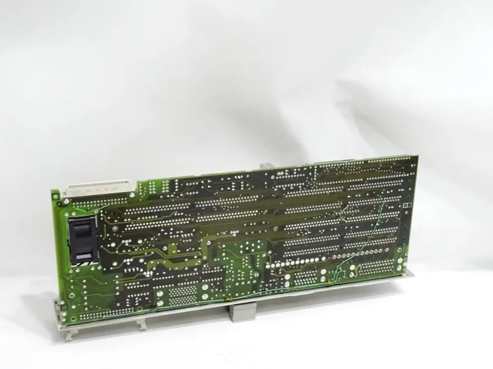 Siemens 6SN1121-0DA11-0AA0 Simodrive Regeleinschub 6SN1 121-0DA11-0AA0 Defekt