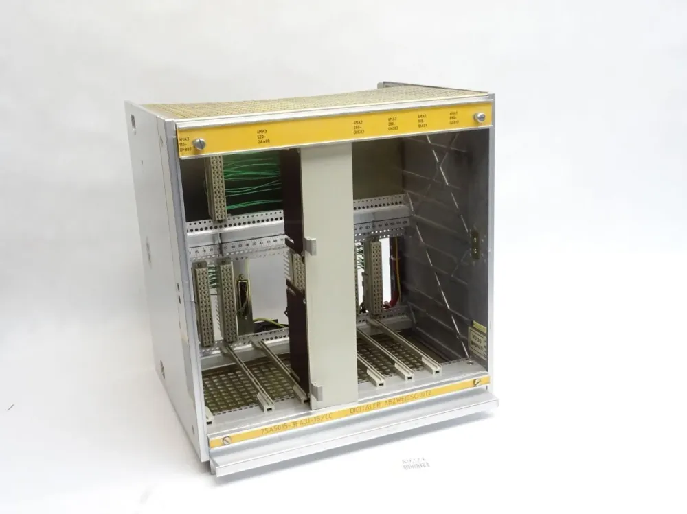 Siemens 7SA5015-3FA31-1BA0 / Digitaler Abzweigschutz